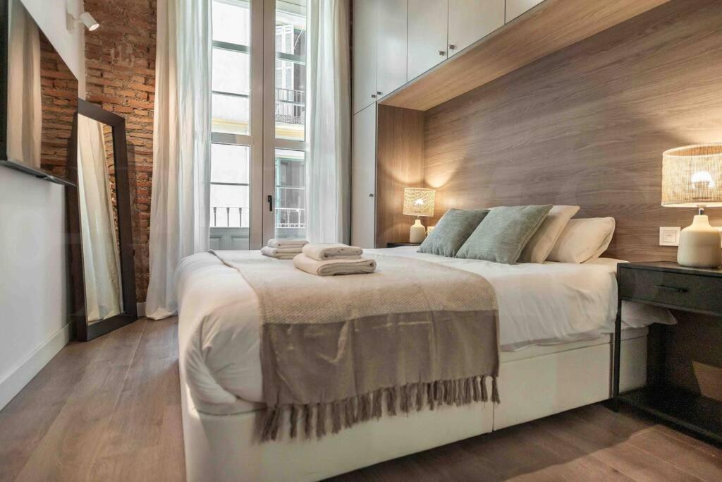 Eclectic & Elegant Apartment By Rems 马拉加 外观 照片