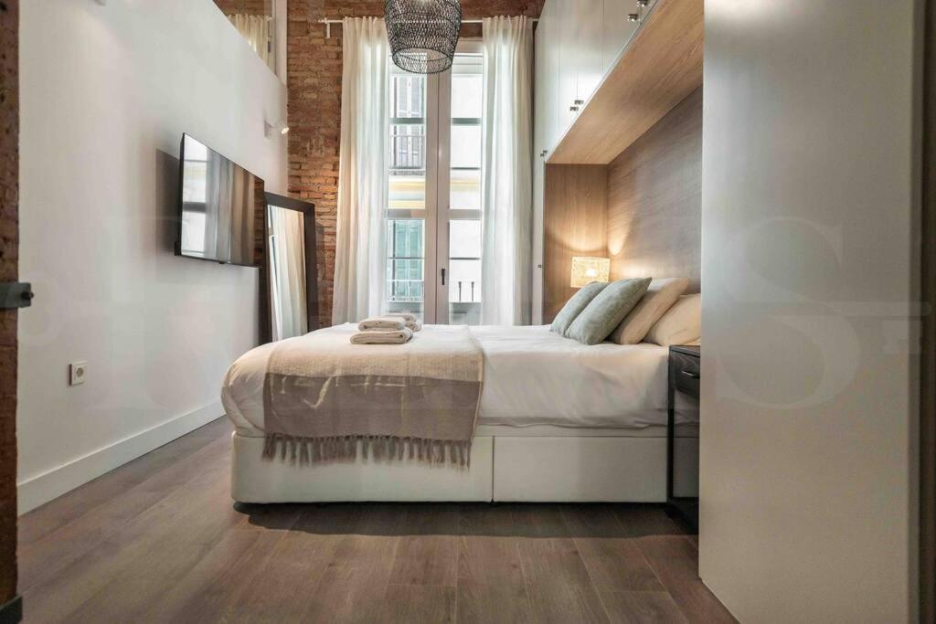 Eclectic & Elegant Apartment By Rems 马拉加 外观 照片